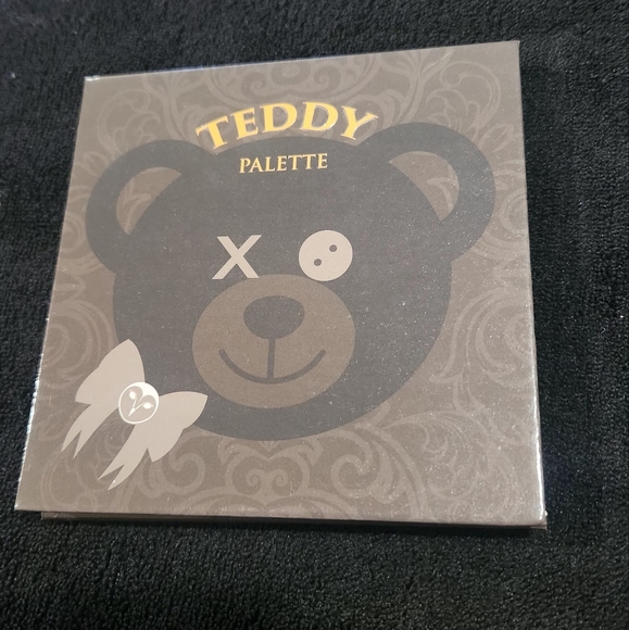 Hank&Henry Teddy Palette - Picture 1 of 4